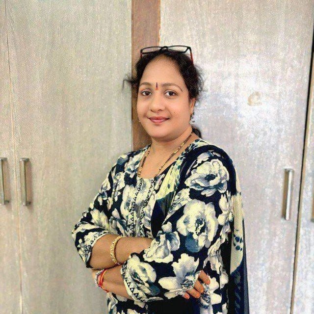 @telugutraderradhikaofficial34
